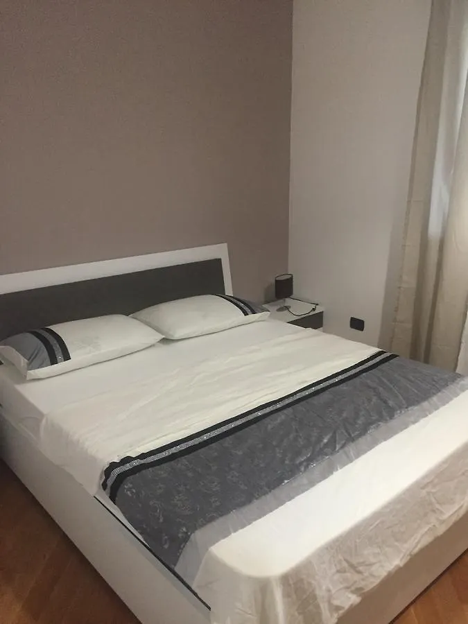 Maison Burlesque Bed & Breakfast Rome